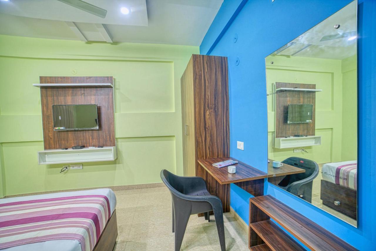 Redkey Inn Hotel Near Bangalore Airport Airport Pickup & Drop Available 24X7 Yelahanka Bagian luar foto