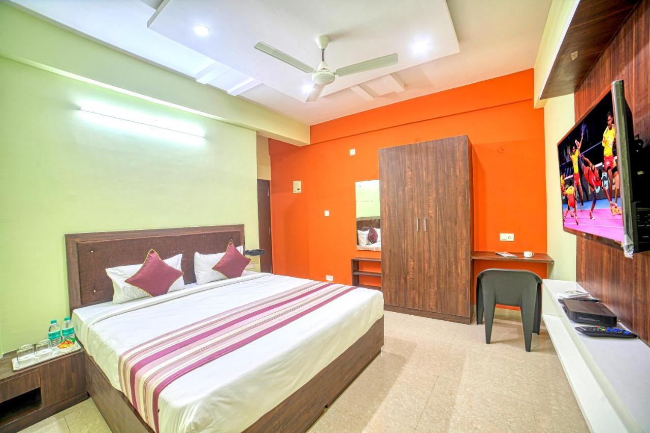 Redkey Inn Hotel Near Bangalore Airport Airport Pickup & Drop Available 24X7 Yelahanka Bagian luar foto