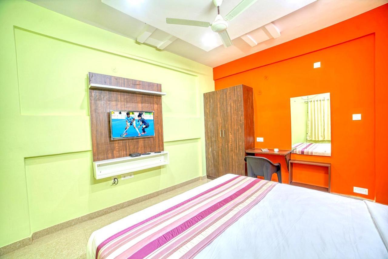 Redkey Inn Hotel Near Bangalore Airport Airport Pickup & Drop Available 24X7 Yelahanka Bagian luar foto